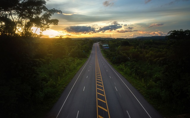 Picture of a road 