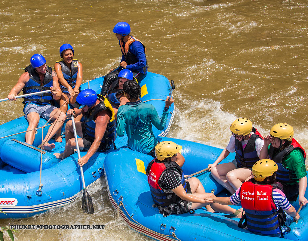 Whitewater Rafting 2