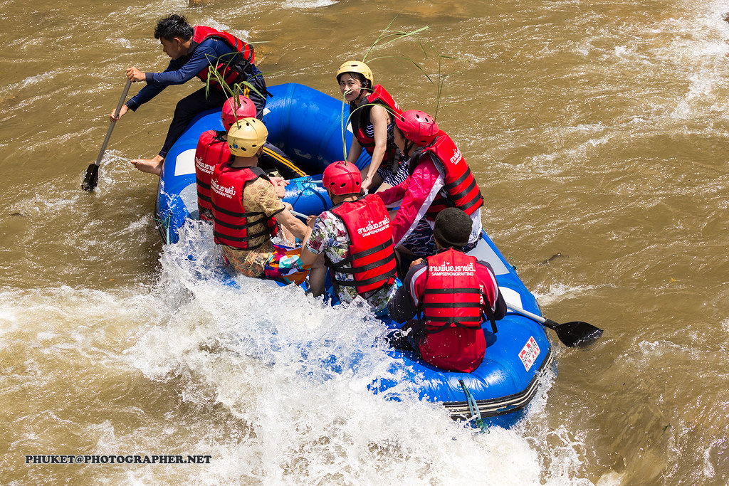 Whitewater Rafting 3