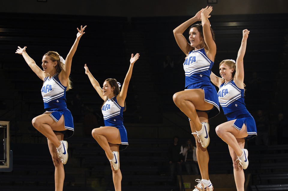 Cheer Stunt