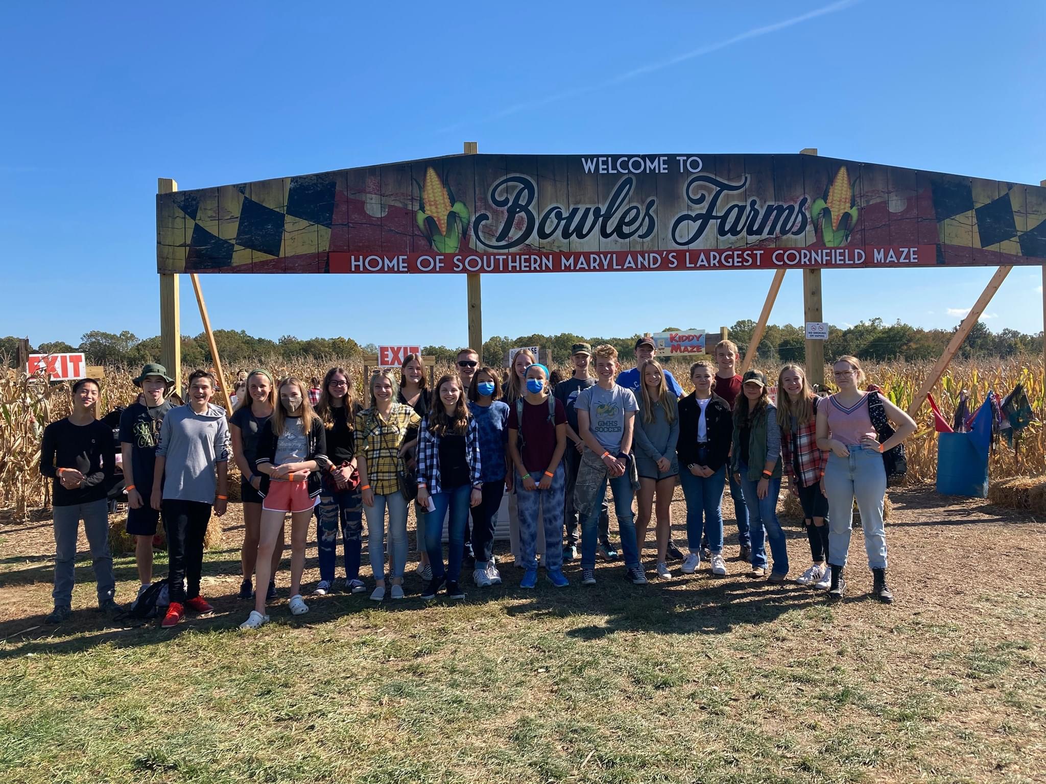 A group of CCT students standing in front of Bowles Farms 2021