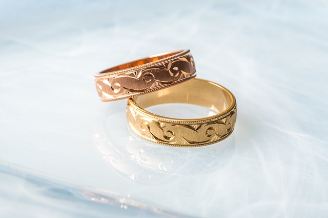2 rings rose gold