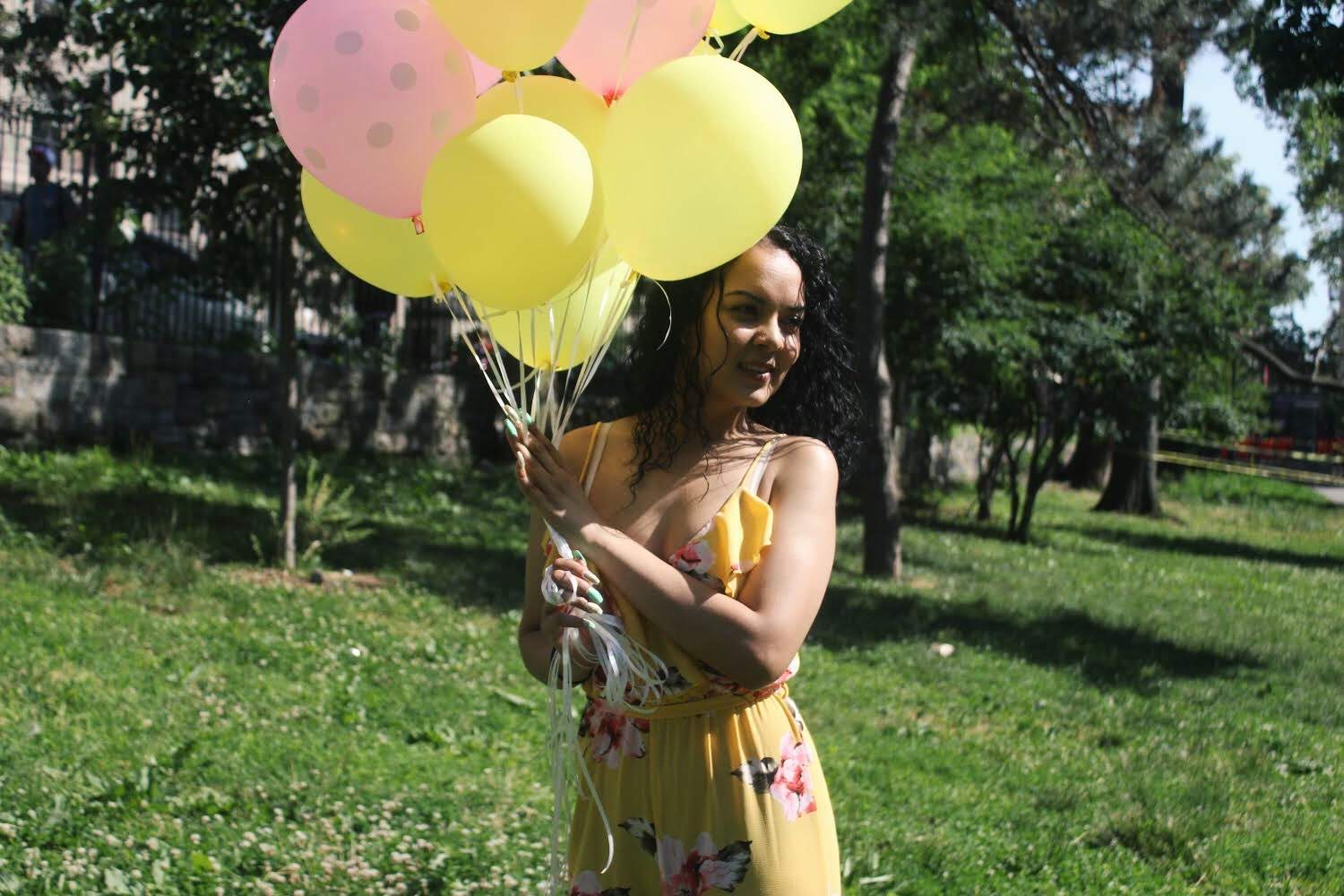 balloons and girl