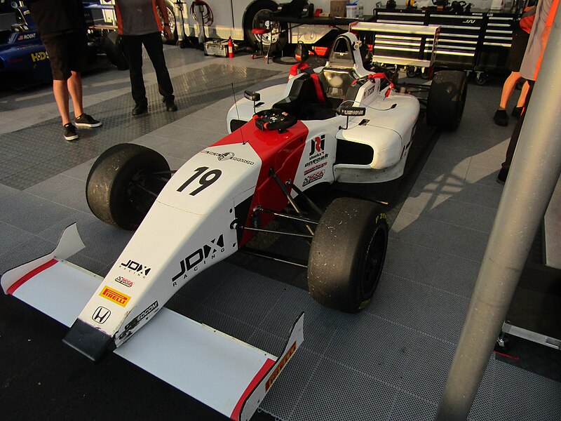 F4Car