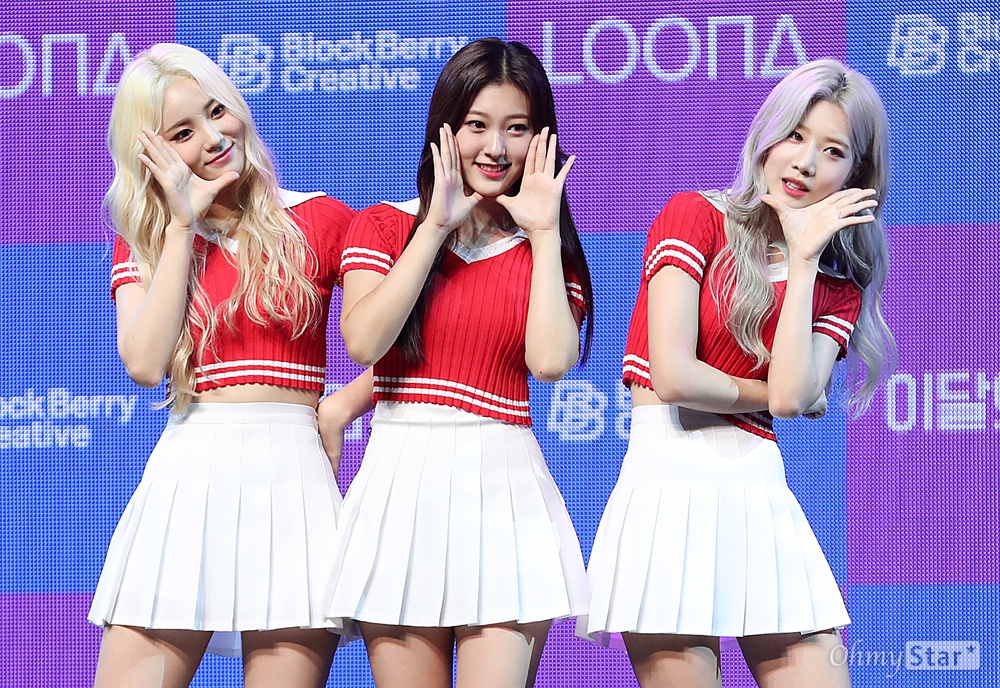 LOONA Odd Eye Circle