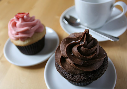 Chocolate and Strawberry cupcakes