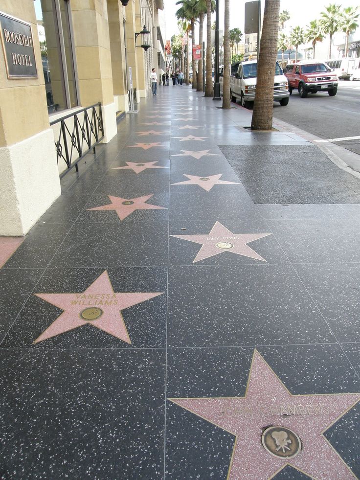 The walk of fame in california