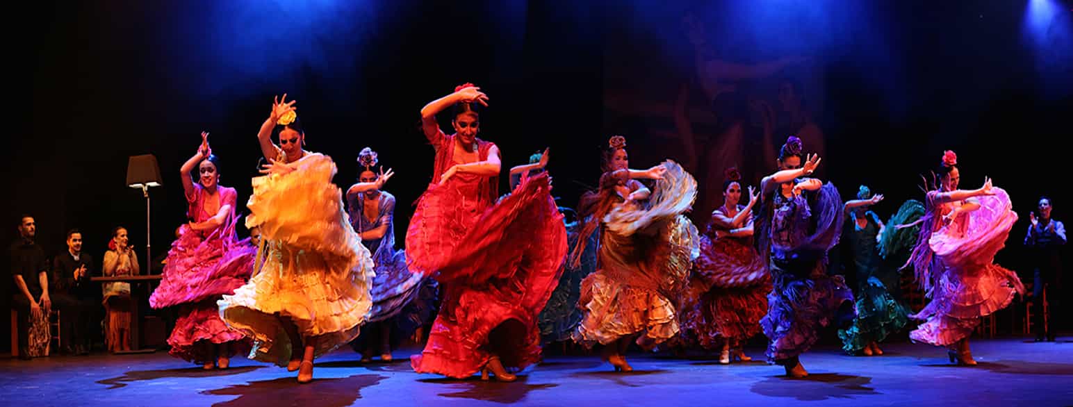 flamenco dancers