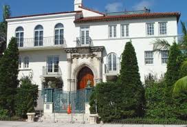 Famous Versace House